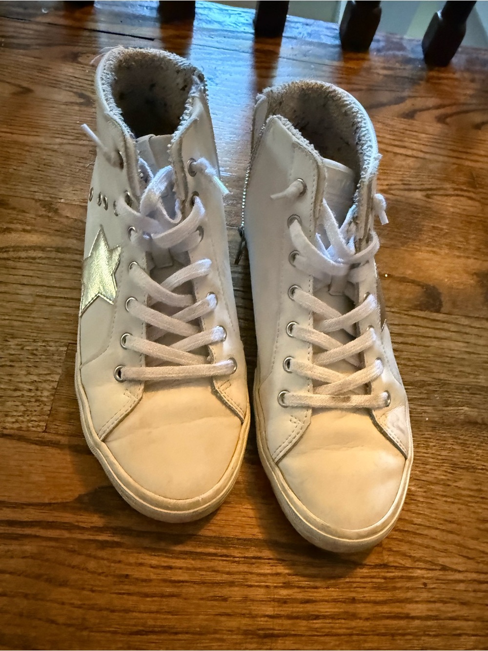 Vintage Havana Cream High-Top Sneakers with Metallic Star